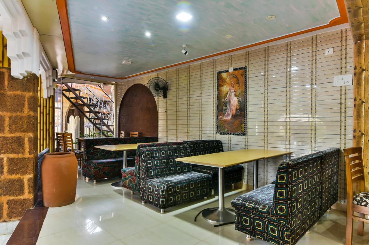 瓦加托 Oyo 2440 Palm Grove酒店 外观 照片